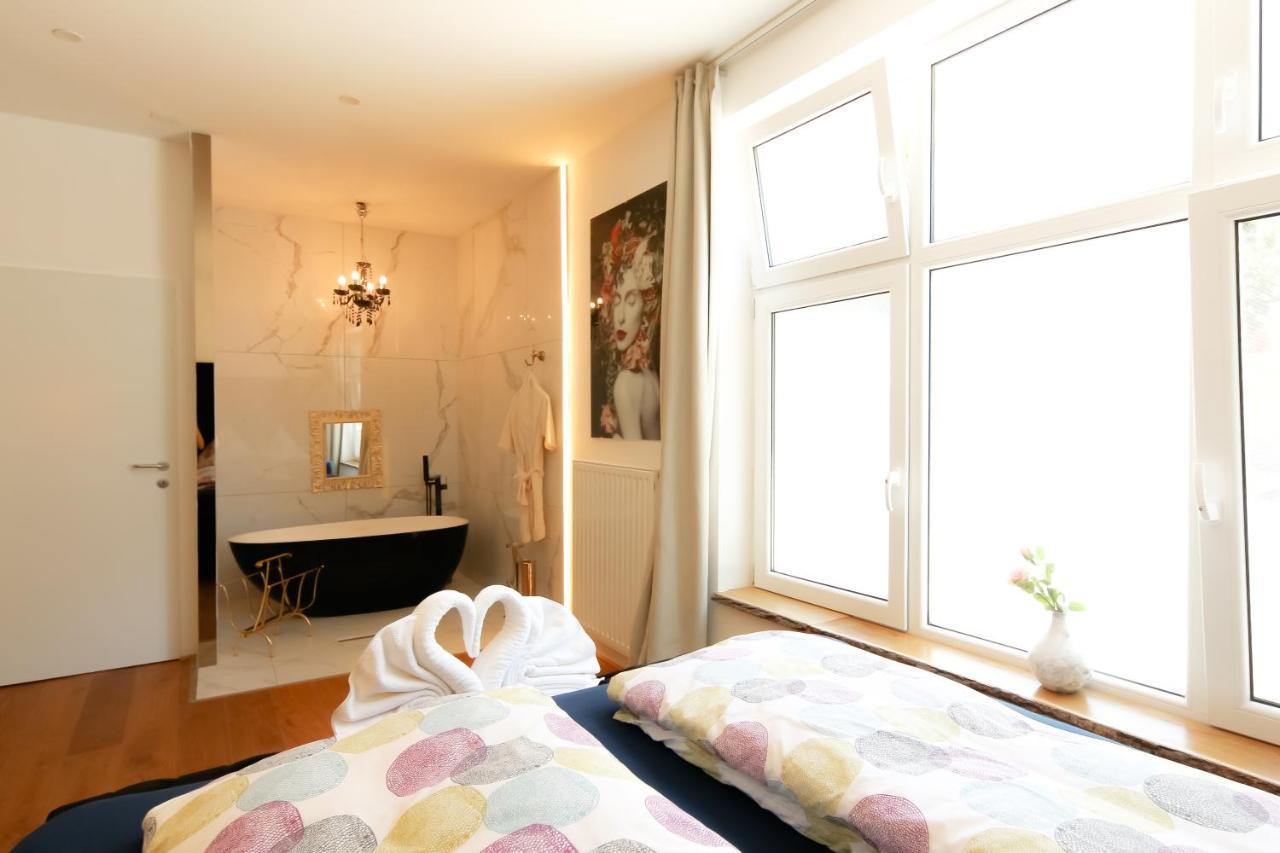Luxuryholiday Apartment Wina Bagian luar foto