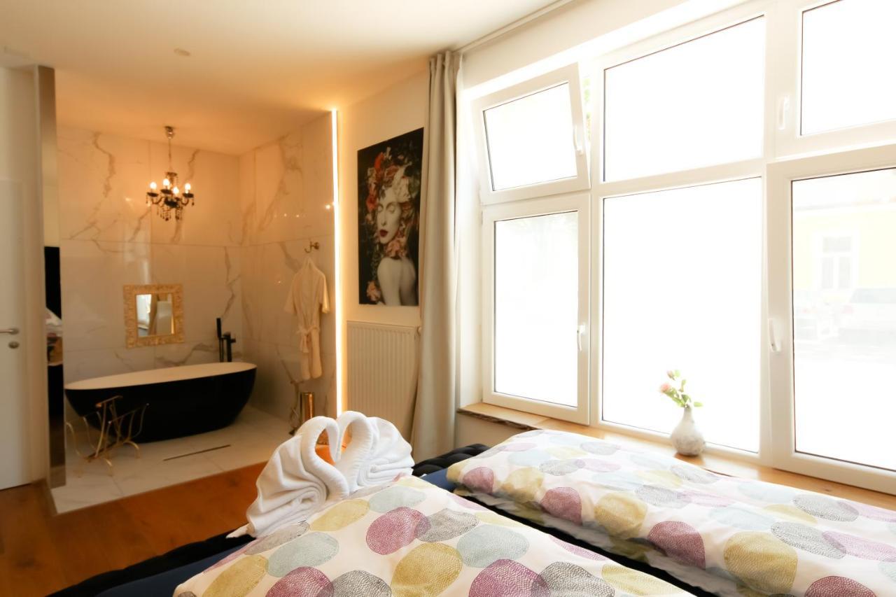 Luxuryholiday Apartment Wina Bagian luar foto